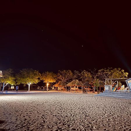 Satu Hati Hotel Ekas ภายนอก รูปภาพ