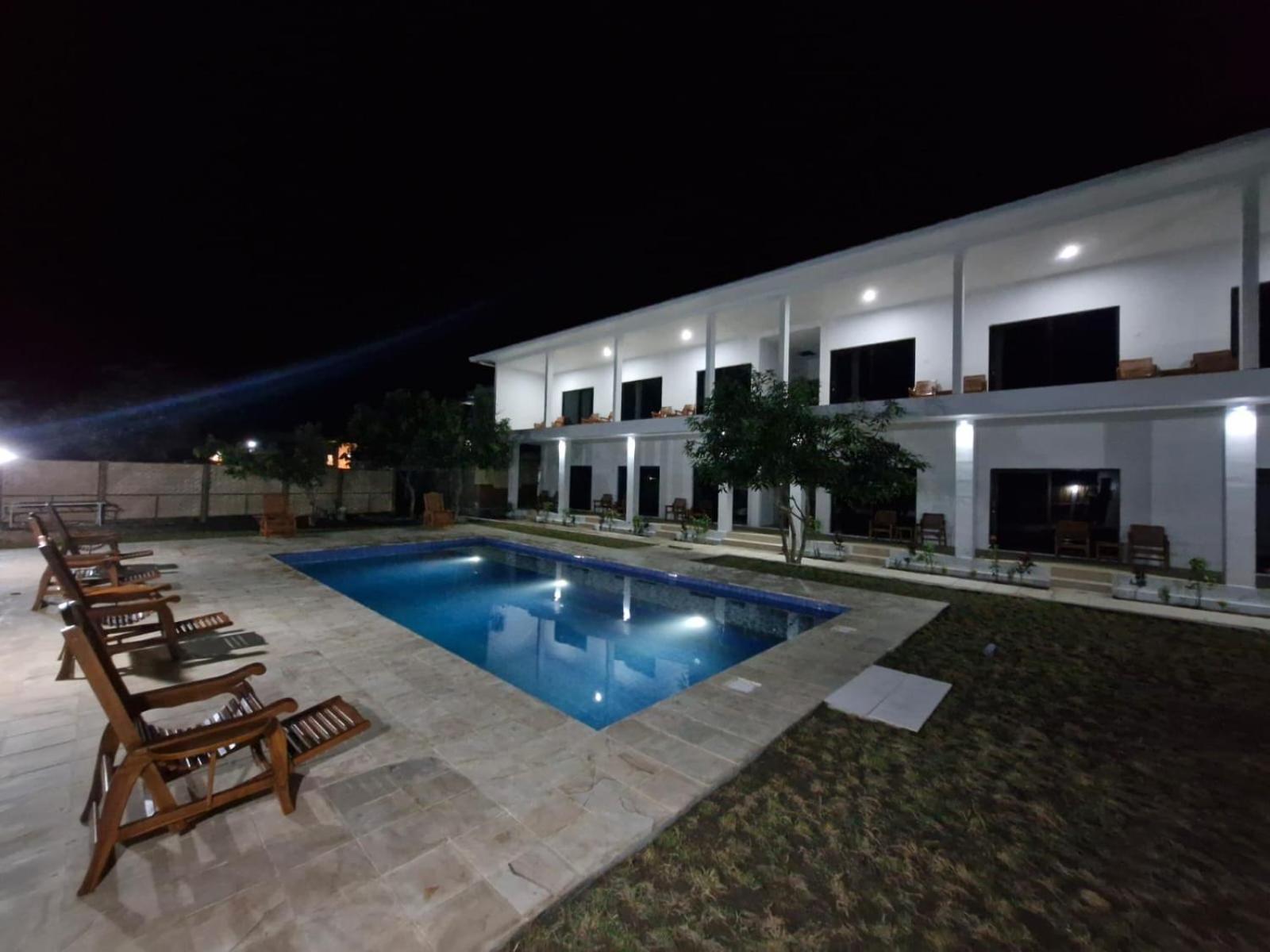 Satu Hati Hotel Ekas ภายนอก รูปภาพ