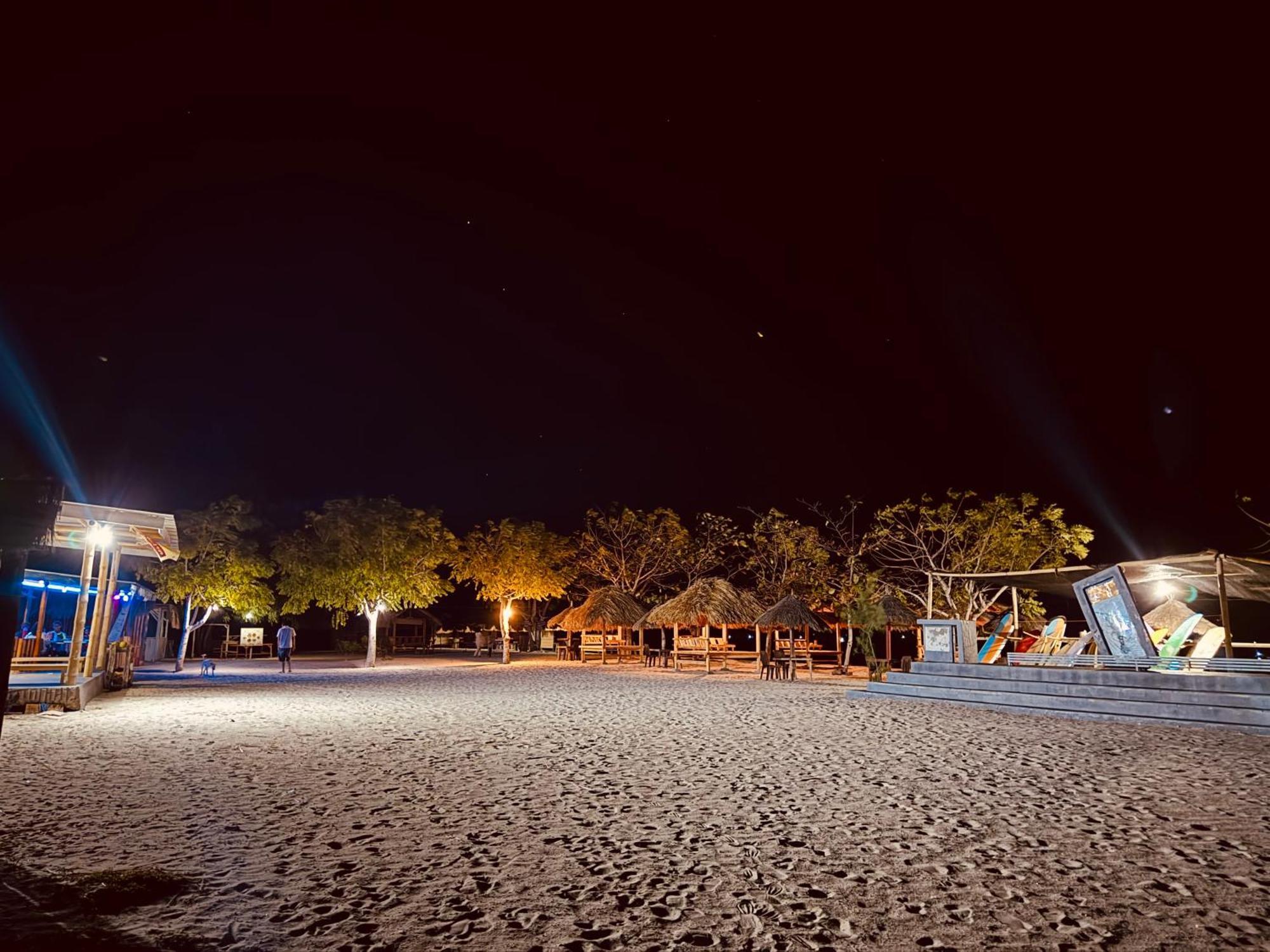 Satu Hati Hotel Ekas ภายนอก รูปภาพ