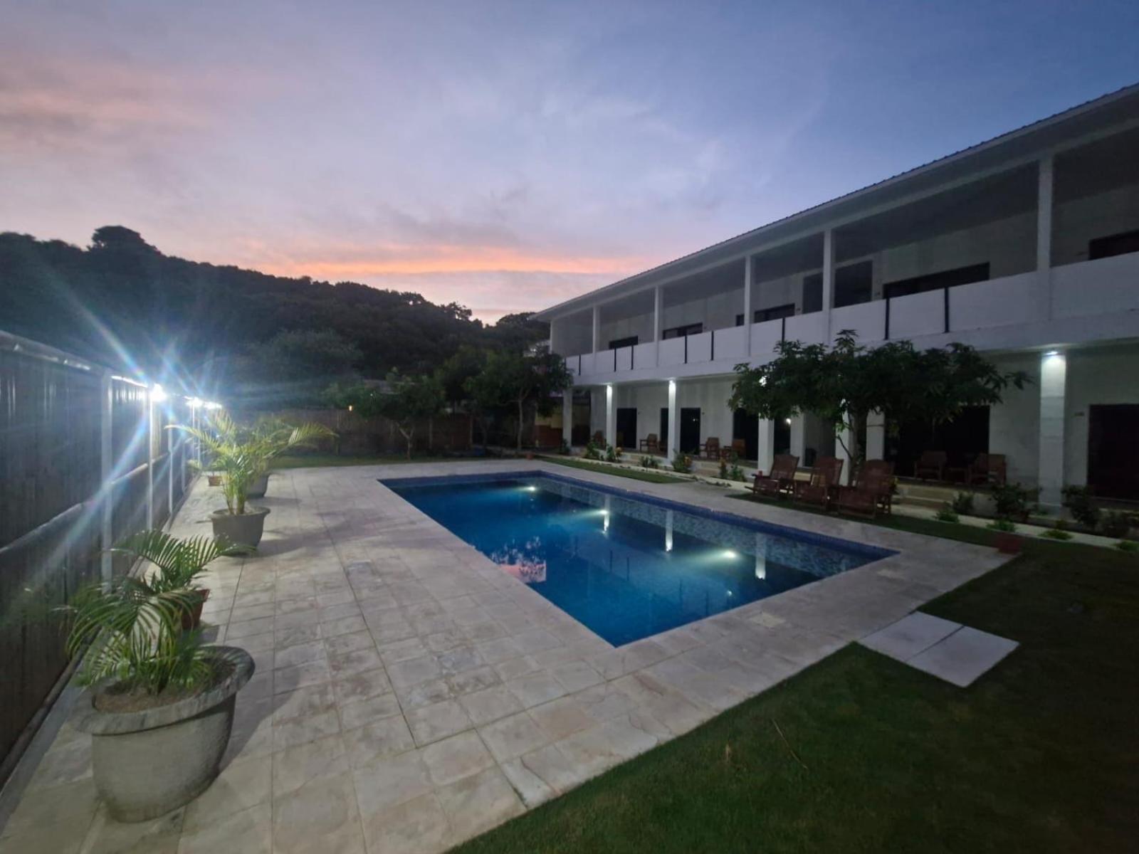 Satu Hati Hotel Ekas ภายนอก รูปภาพ